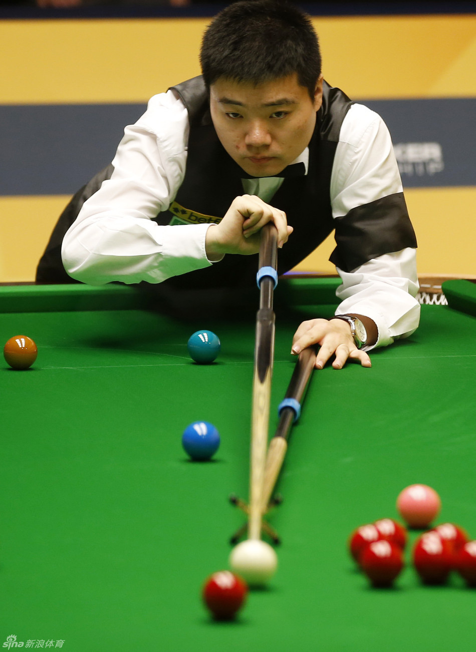 因多方面阻 因多方面阻