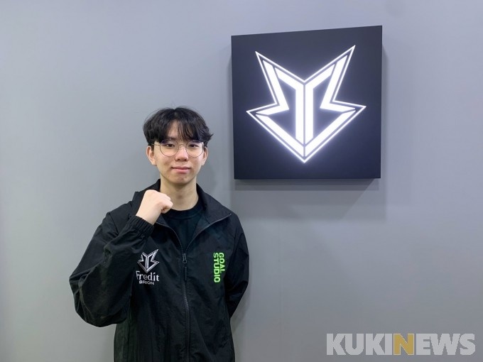 季后赛荒 季后赛荒