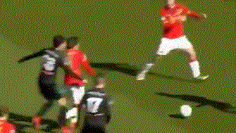 后腰的双保 后腰的双保